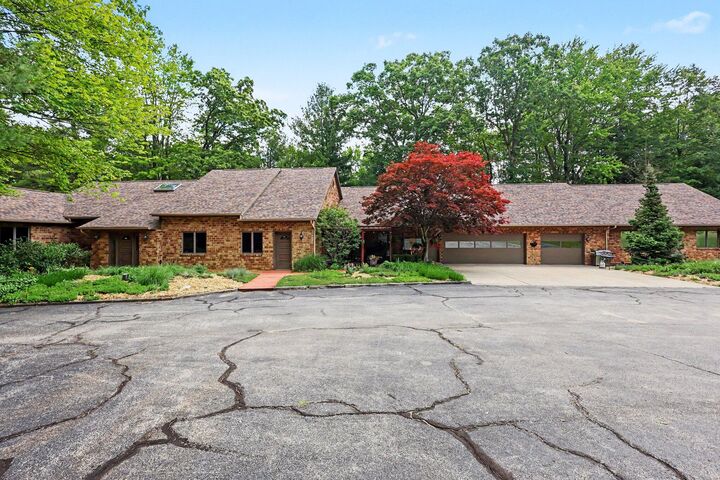 Property Photo: 4191 E Fruitport Road MI 49415