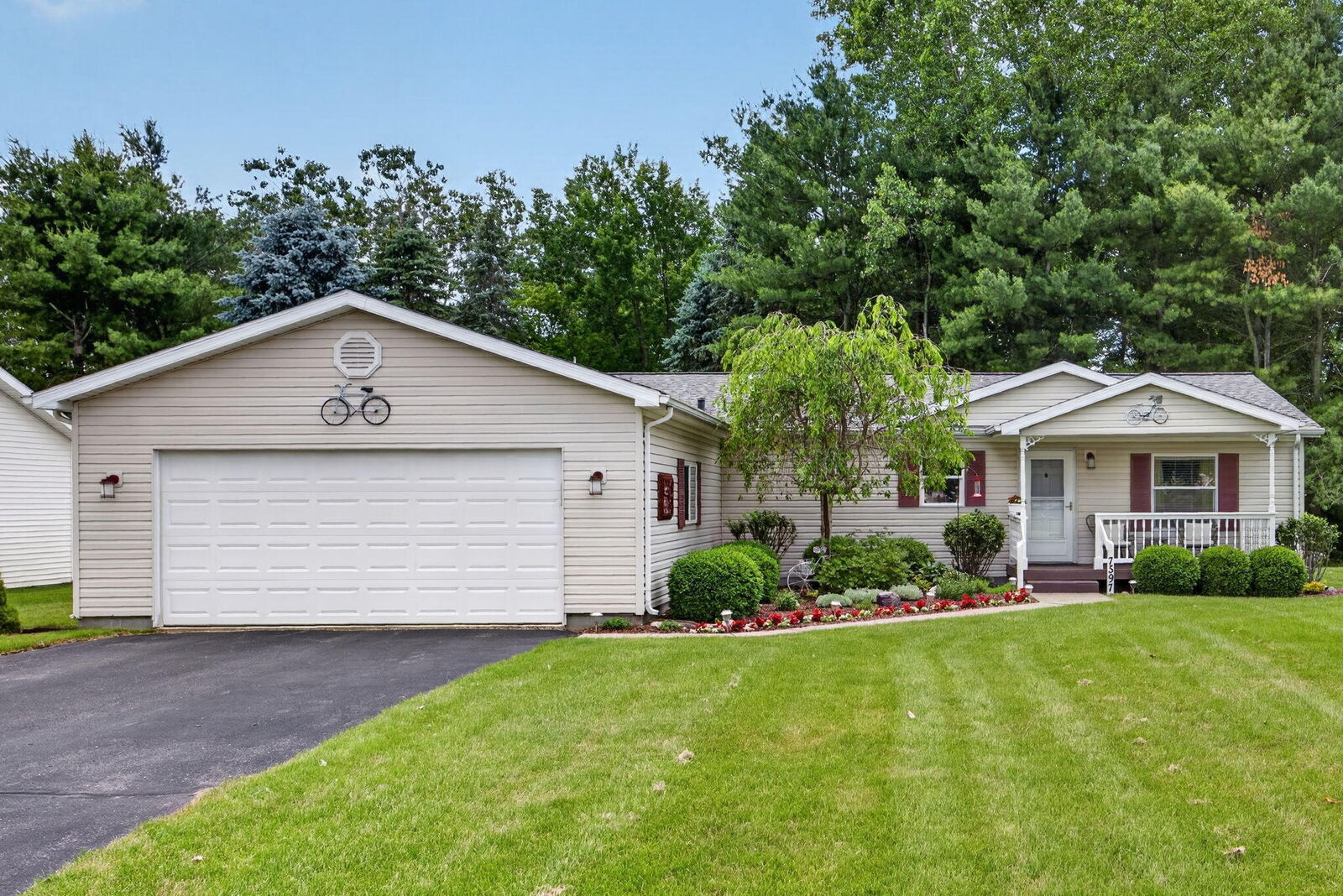 Property Photo:  7597 Sunset Shores Drive  MI 49346 