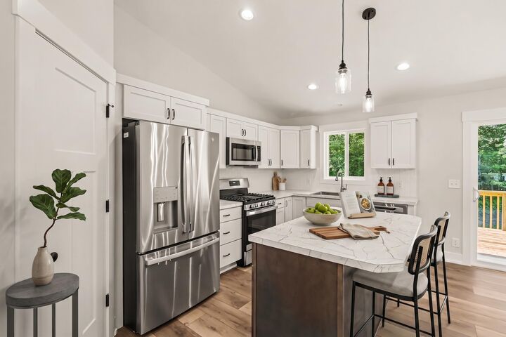 Property Photo:  3433 Gray Fox Lane  MI 49010 
