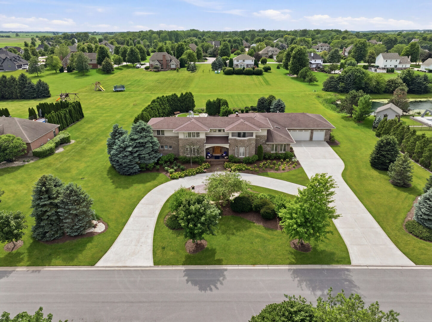 Property Photo:  24104 S Old Farm Road  IL 60442 