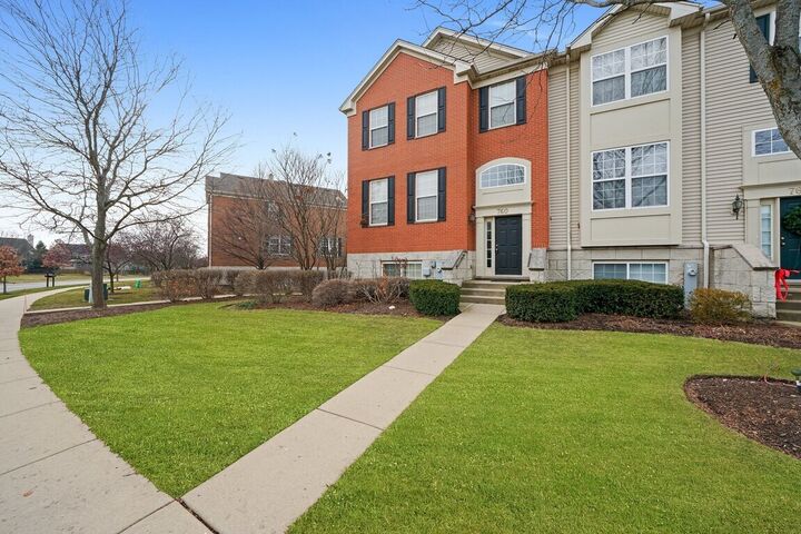 Front lawn and walkway
