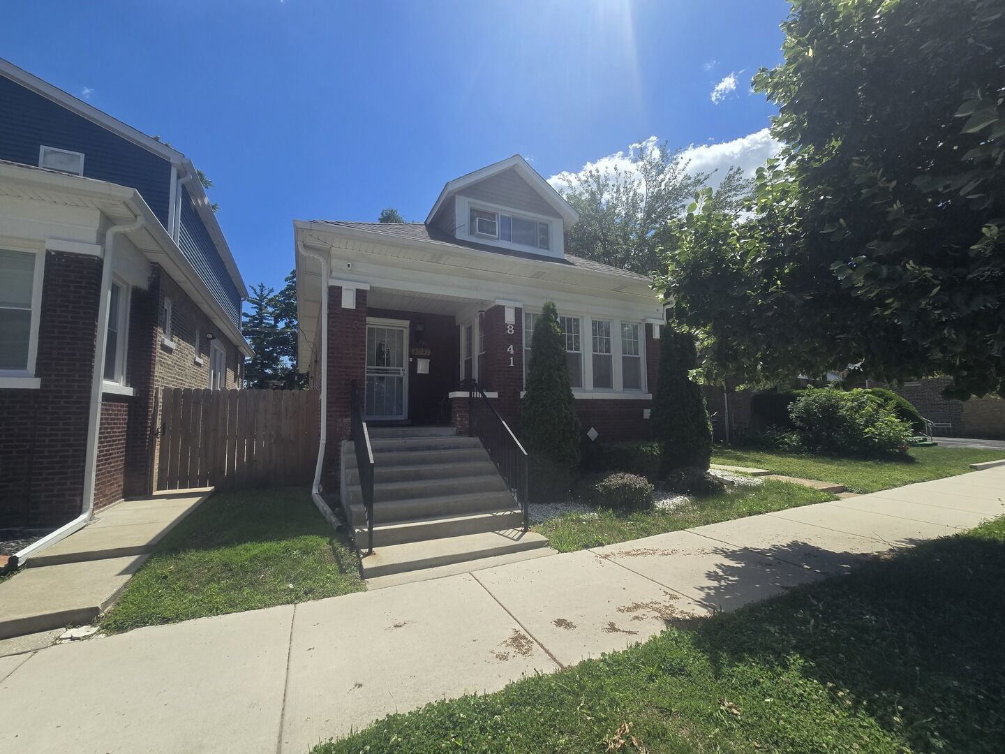 Property Photo:  8041 S Dorchester Avenue  IL 60619 