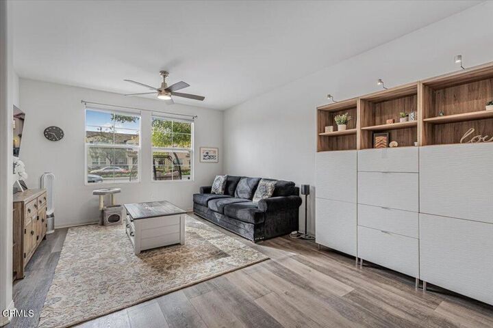 Property Photo:  3027 N Oxnard Boulevard  CA 93036 