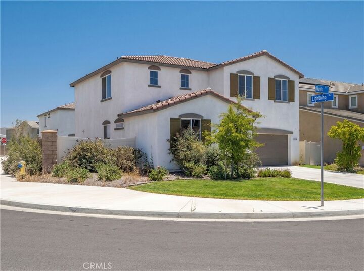Property Photo:  15538 Hawk St  CA 92551 