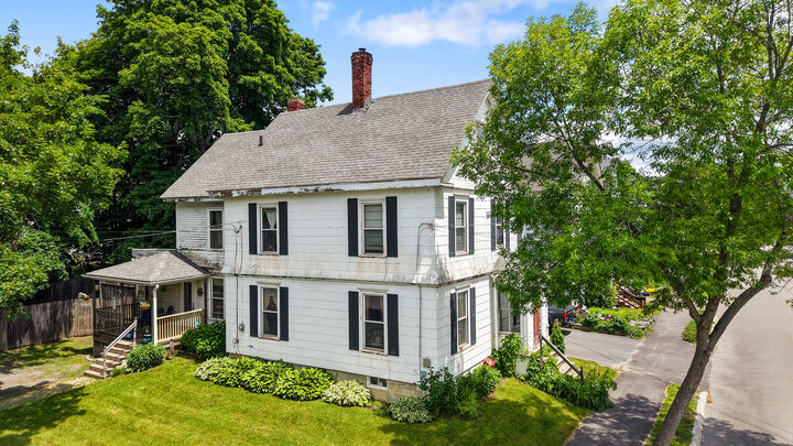 Property Photo:  26 Jefferson Street  ME 04401 