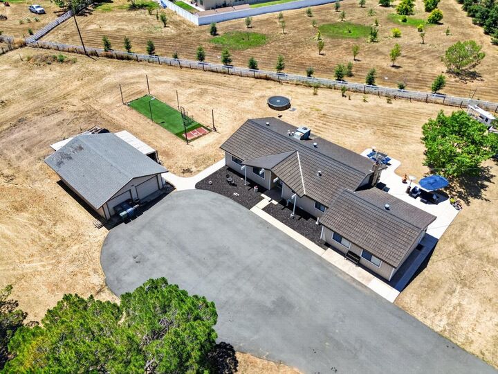Property Photo:  11890 Cresthill Drive  CA 95624 