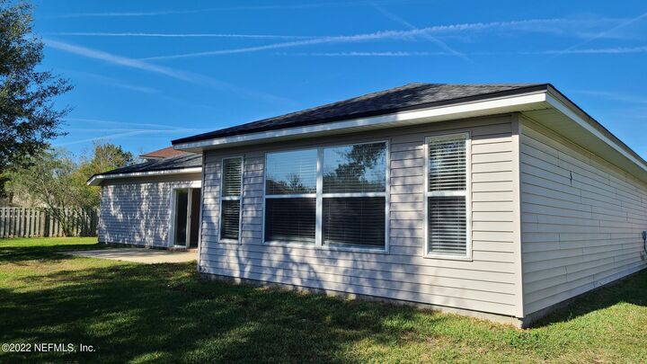 Property Photo:  12737 Chandler View Court  FL 32218 