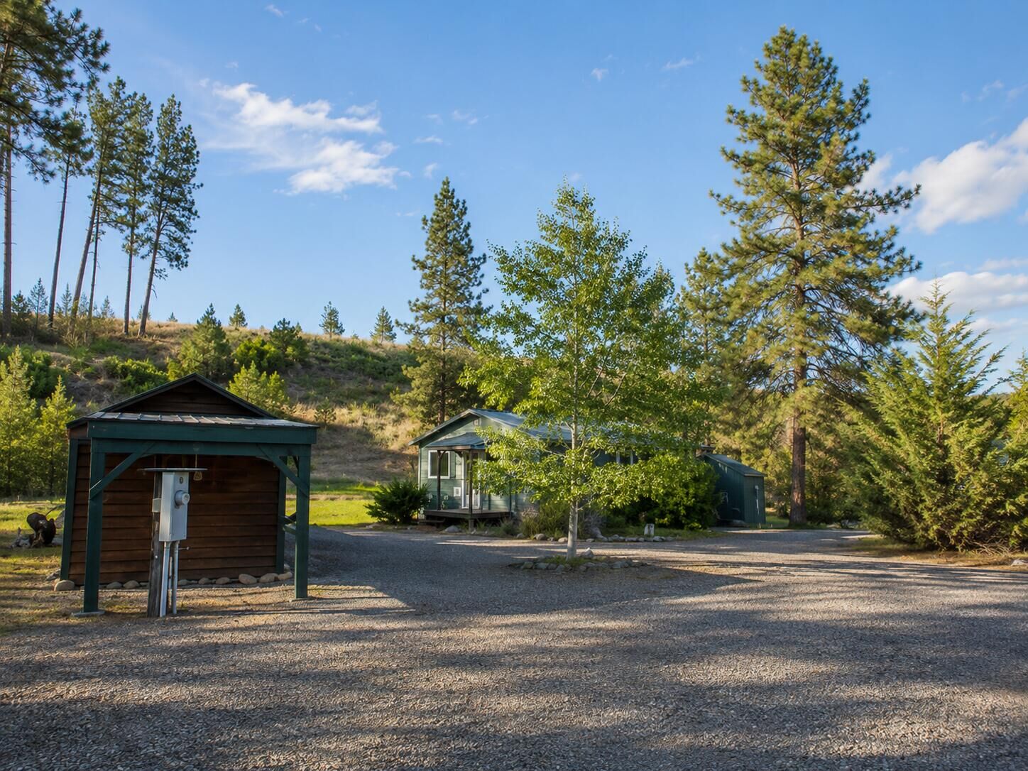 Property Photo: 13 Little Joes Rd WA 99141