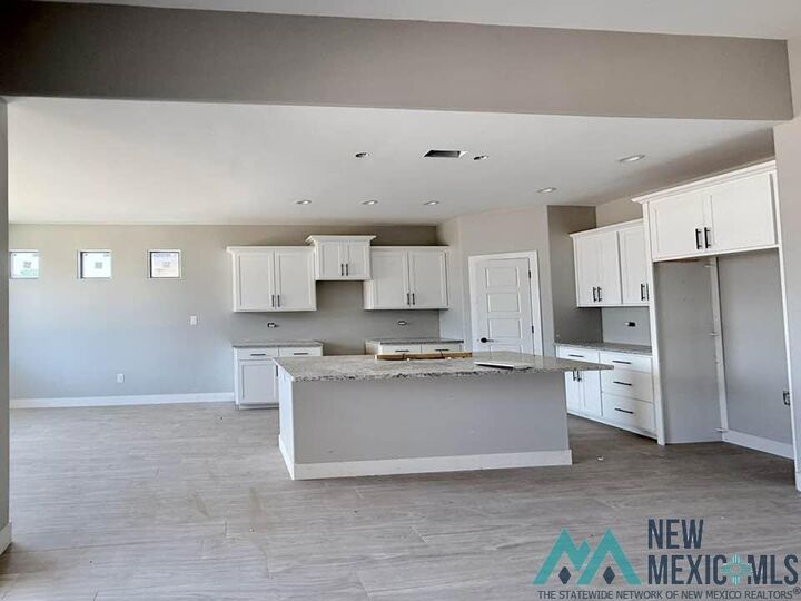 Property Photo: