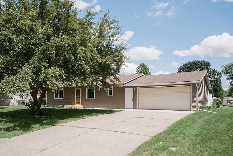 Property Photo:  603 7th Street SW  MN 56345 