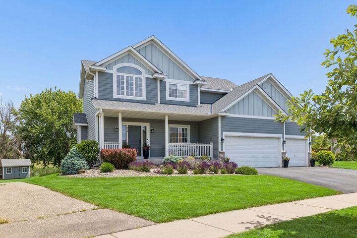 Property Photo:  624 Dundee Avenue  WI 54022 