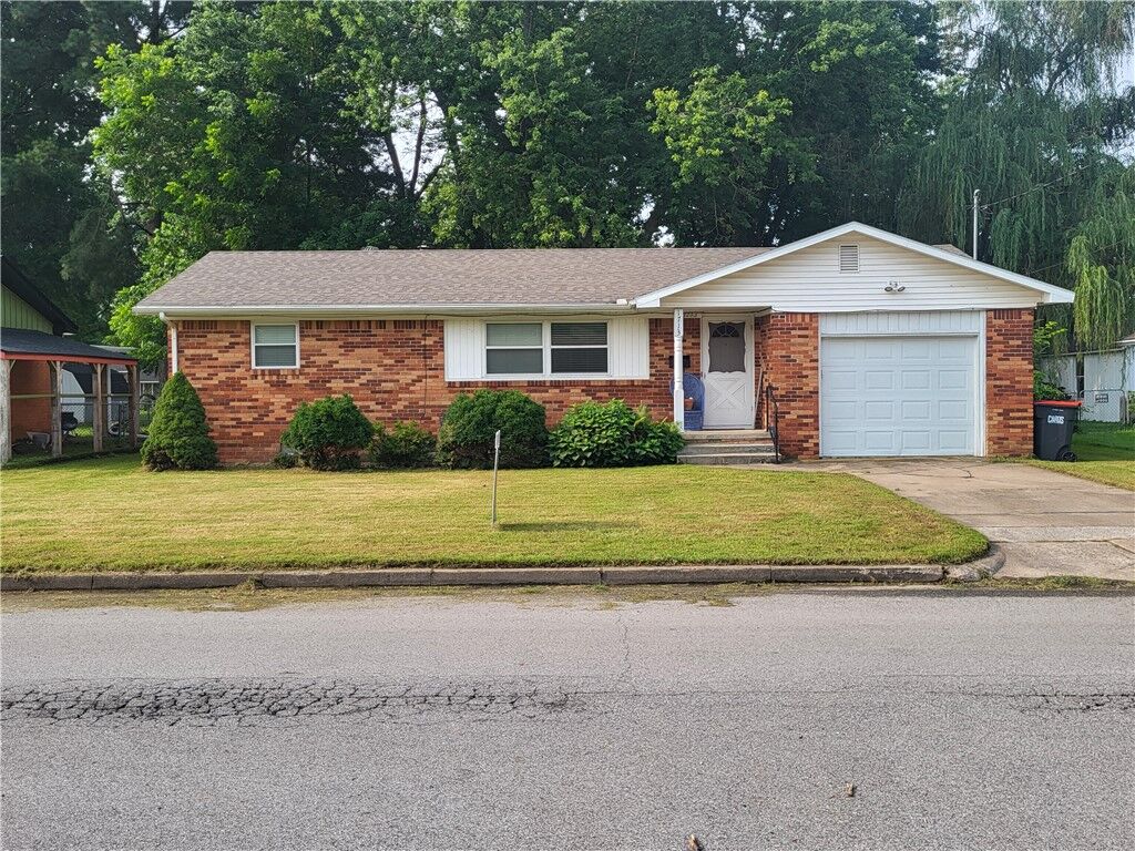 Property Photo: 1713 Sisco AR 72762