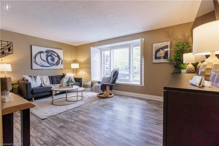 Property Photo:  175 Elm Ridge Drive 48  ON N2N 1L7 