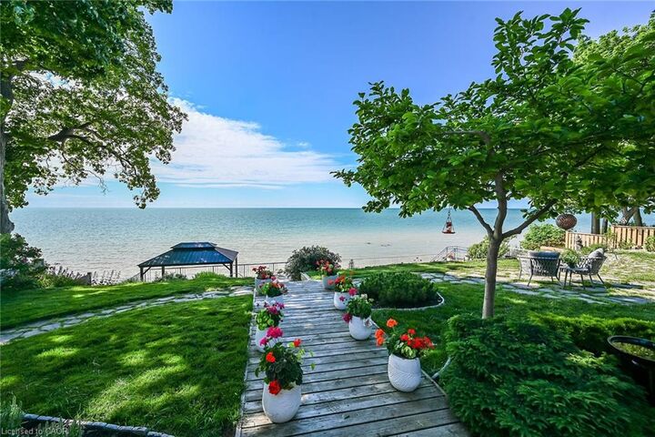 Property Photo: 108 Lakeside Drive ON N0A 1L0