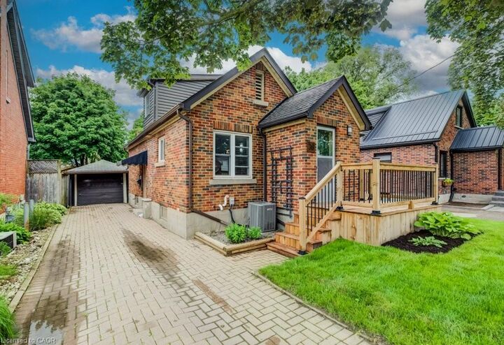 Property Photo:  38 Sydney Street N  ON N2H 3L5 