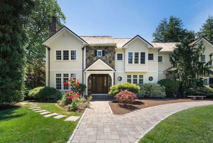 Property Photo:  8 Valley Road  MA 02481 