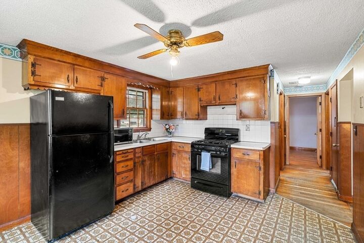 Property Photo:  52 Applewood  MA 01821 