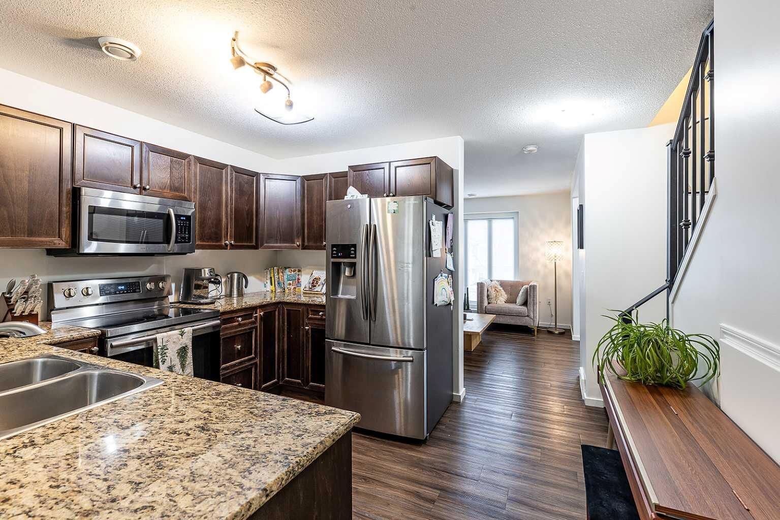 Property Photo:  75 Somerset Lane SE  AB T1B 0E7 