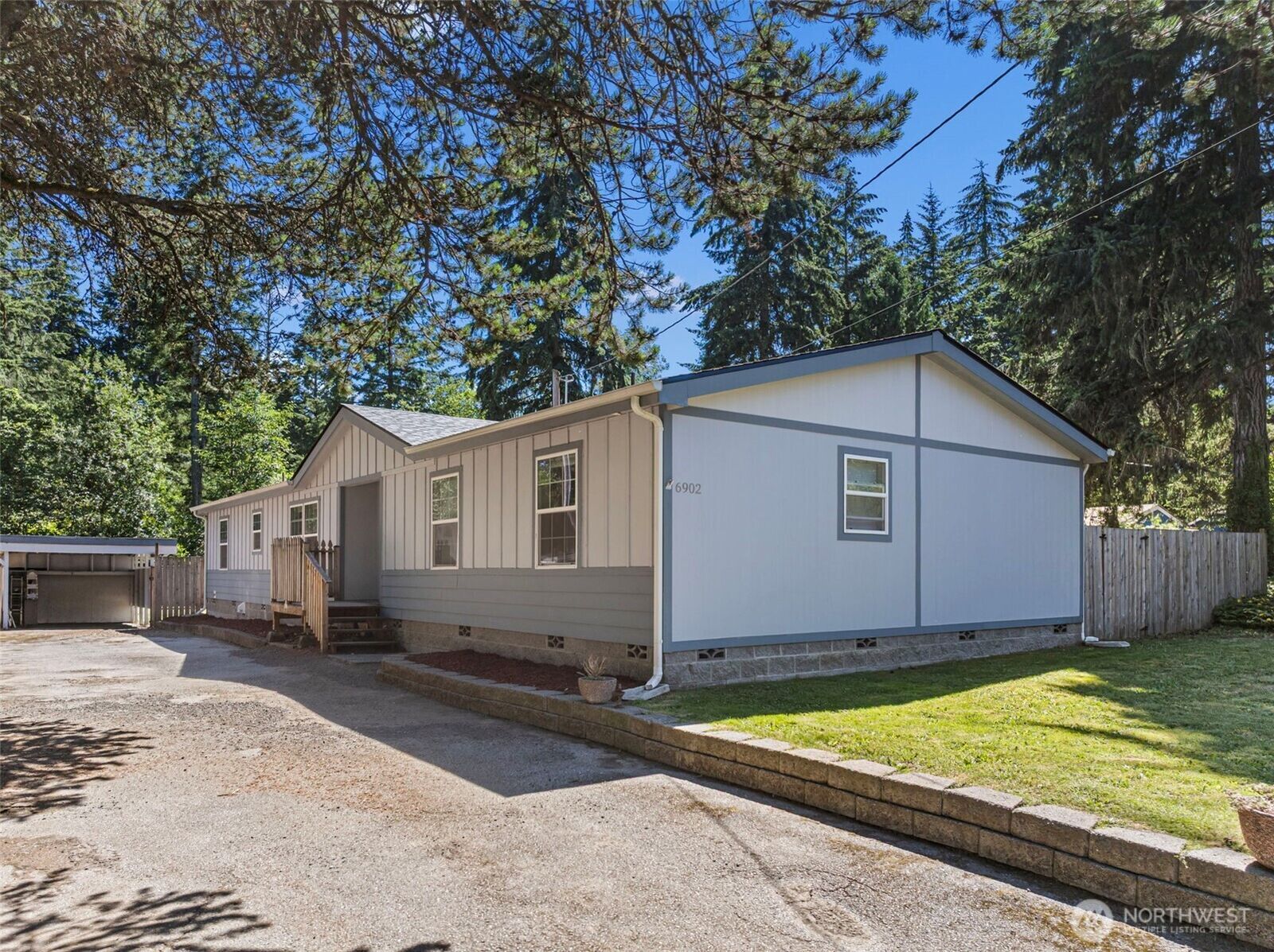 Property Photo:  6902  87th Street NW  WA 98332 