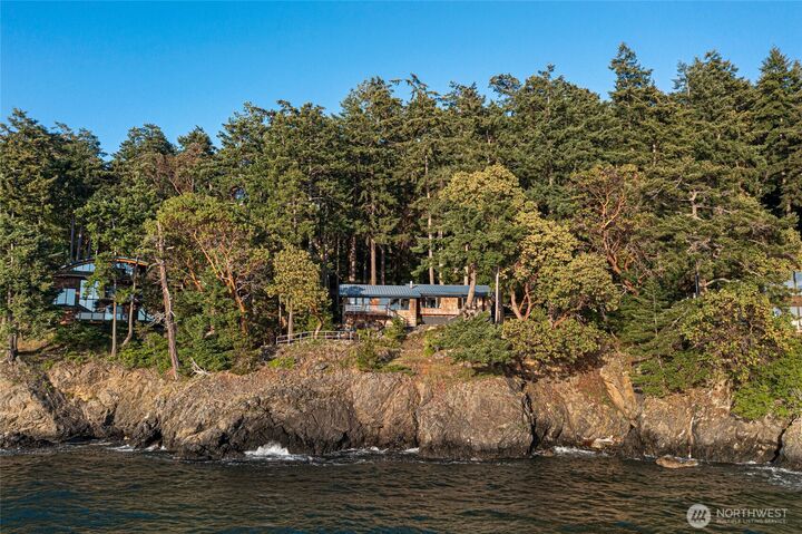 Property Photo: 449 Madrona Drive WA 98250
