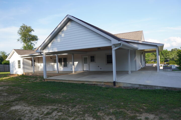 Property Photo:  11577 Tennessee 58 S  TN 37322 