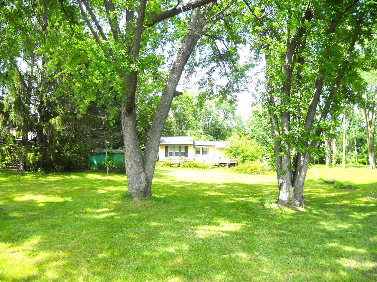 Property Photo:  W11027 County Road O River Hills  WI 53901 