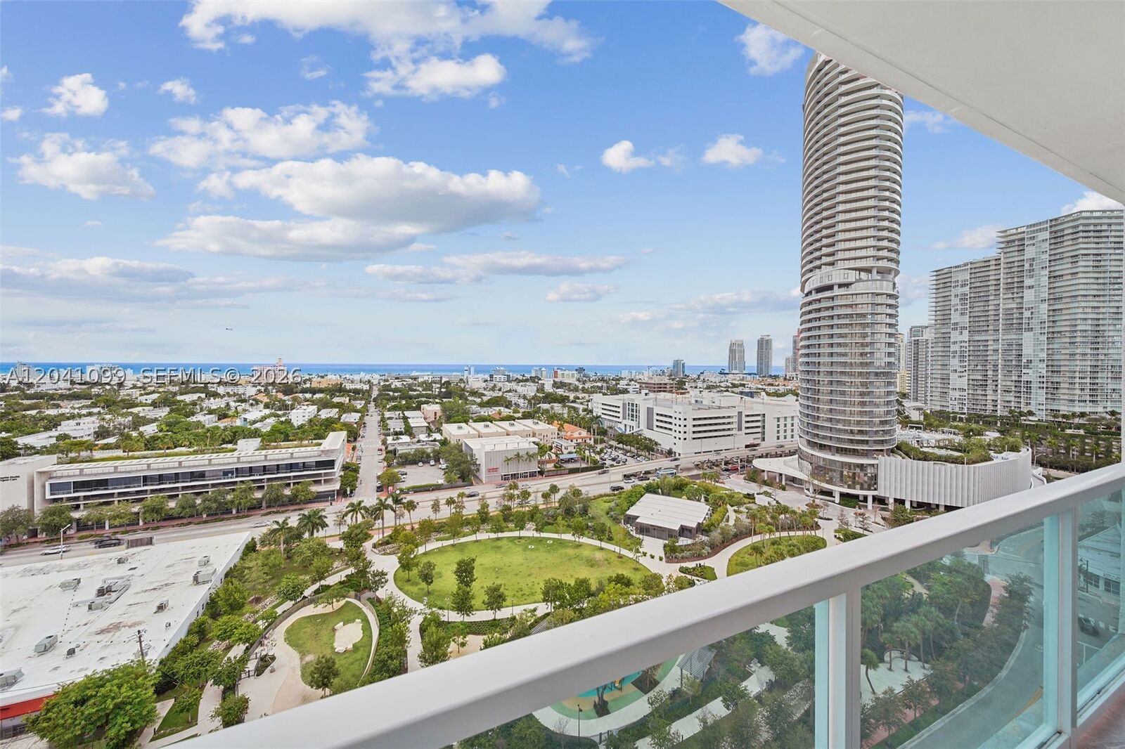Property Photo: 650 West Ave 1908 FL 33139