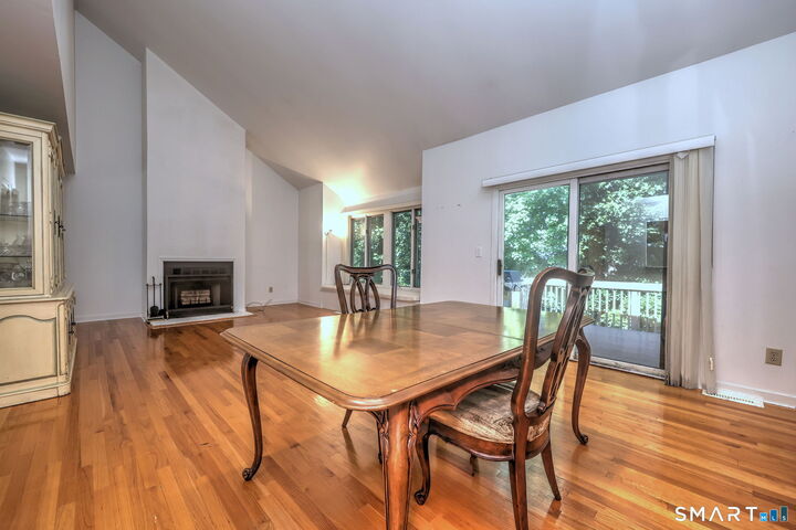 Property Photo:  690 Forest Road 382  CT 06516 