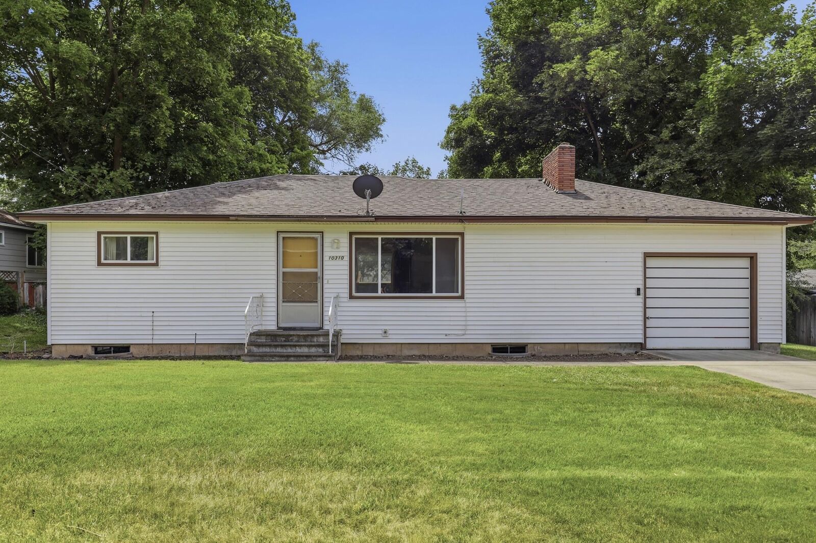 Property Photo:  10310 E Dean Ave  WA 99206 
