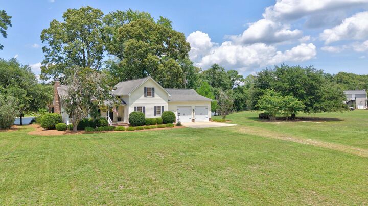 Property Photo: 1132 Ackerman Drive SC 29148