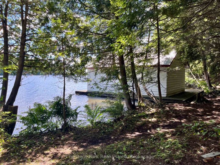 Property Photo: 1211 Foreman Road S 10 ON P0B 1J0