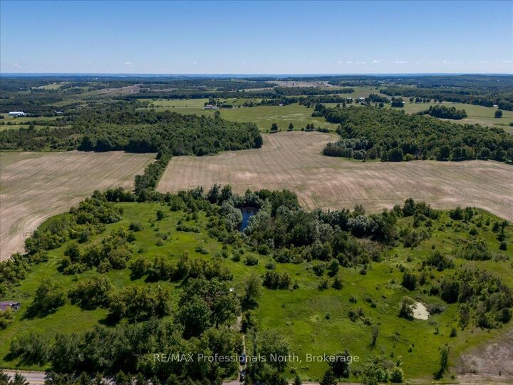 Property Photo: 555463 Mono-Amaranth Townline ON L9V 0Z1