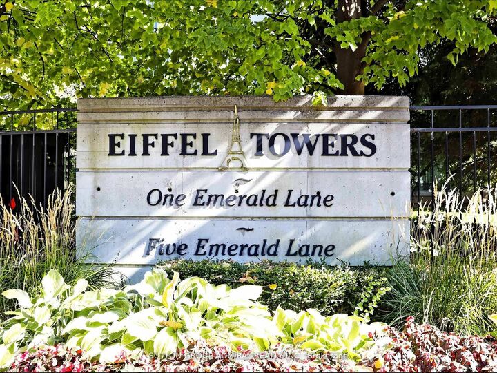 1 Emerald Lane 704 — photo 1
