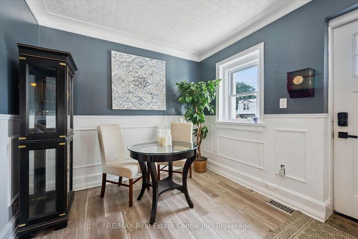 Property Photo:  314 Paisley Road  ON N1H 2P9 