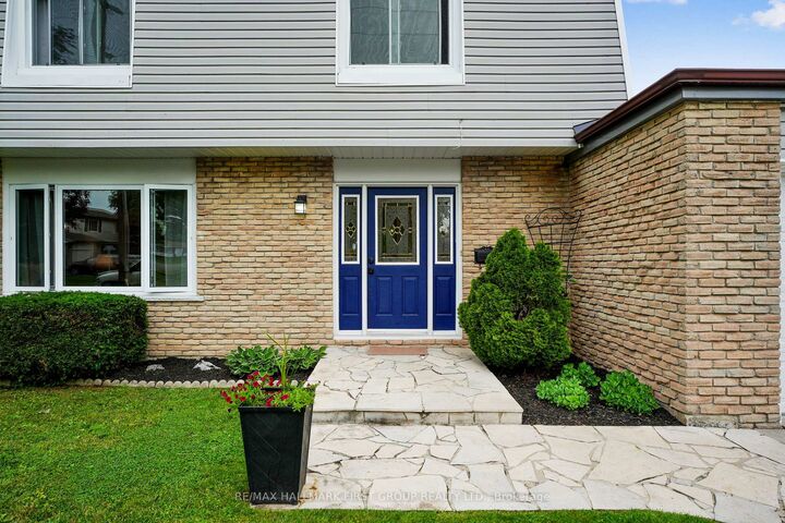 Property Photo: 667 Westwood Drive ON K9A 4N3