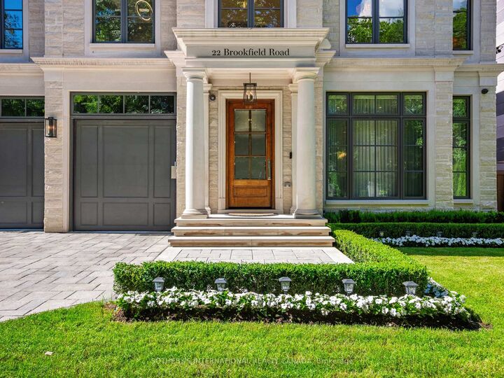Property Photo: 22 Brookfield Road ON M2P 1A9