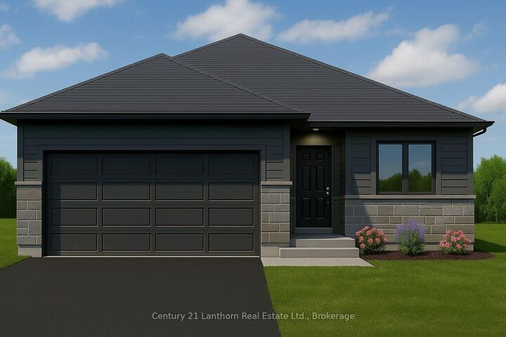 Property Photo: 74 Hastings Park Drive ON K8P 0H7