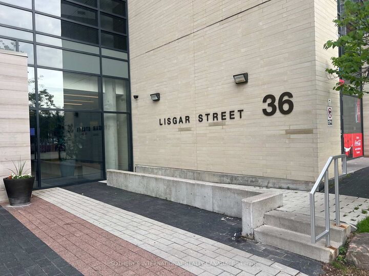 Property Photo:  36 Lisgar Street 815  ON M6J 0C7 