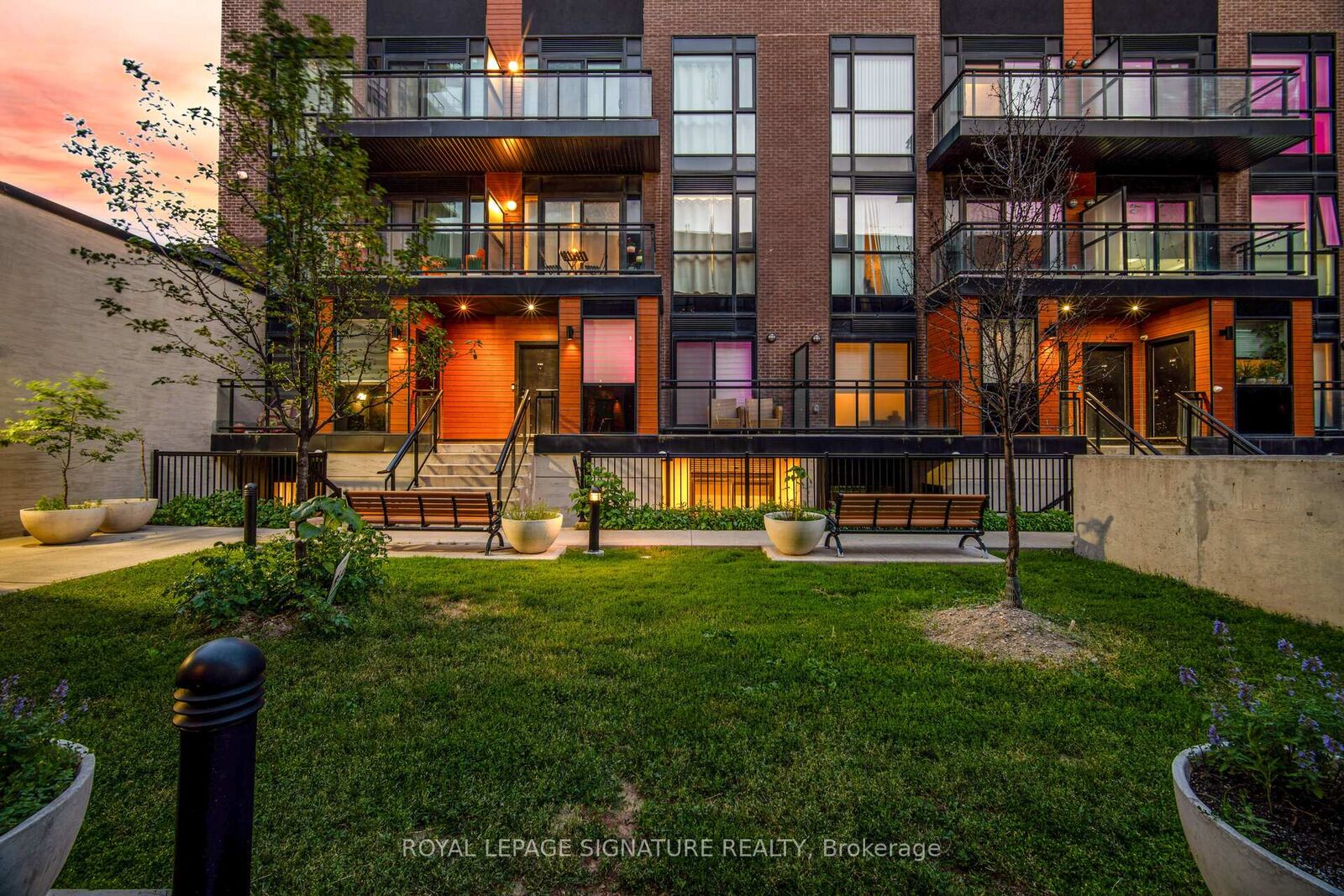 Property Photo: 5289 Highway 7 N/A D-603 ON L4L 0J1