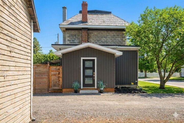 Property Photo:  5529 Lion Street  ON K0A 2W0 