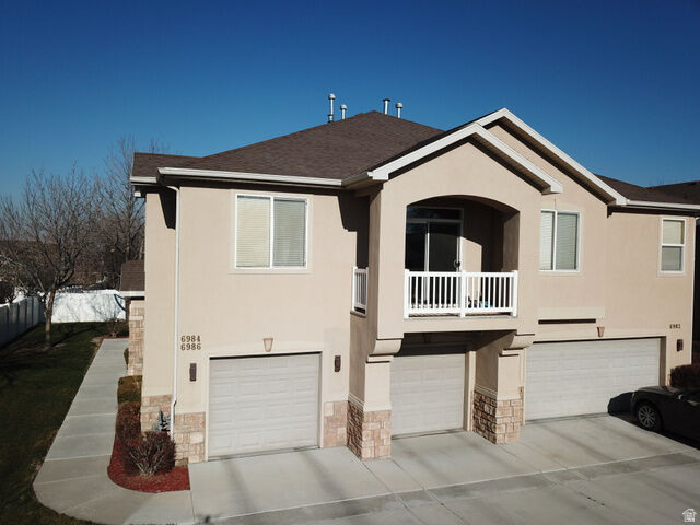 Property Photo: 6986 W Harlech Ln S UT 84128
