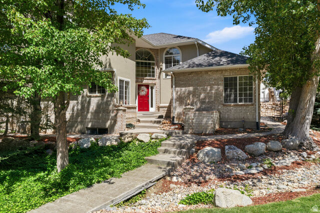 Property Photo: 1927 E Bear Creek Dr S UT 84020
