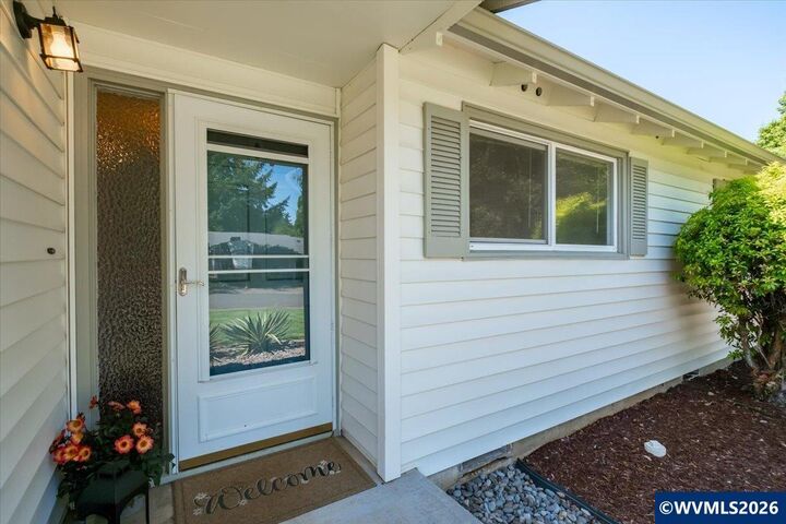 Property Photo:  4805 Justice Wy S  OR 97302 