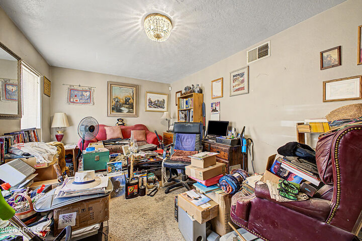 Property Photo:  453 E Crescent Avenue  AZ 85204 
