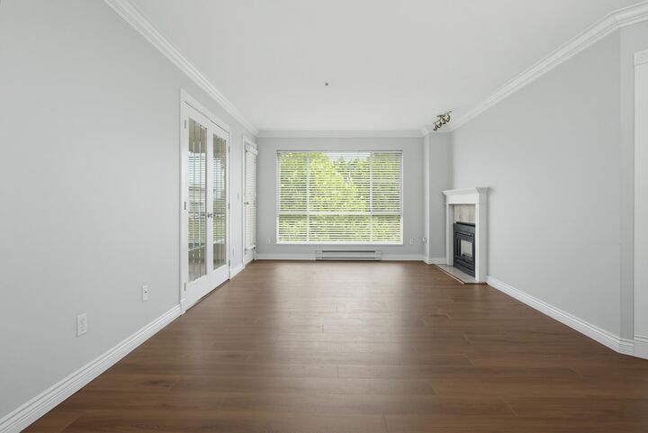 Property Photo: 32830 George Ferguson Way 438 BC V2S 7K1