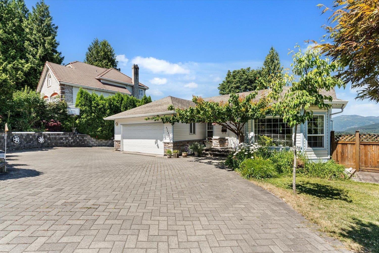 Property Photo: 47465 Swallow Crescent BC V2P 7P8