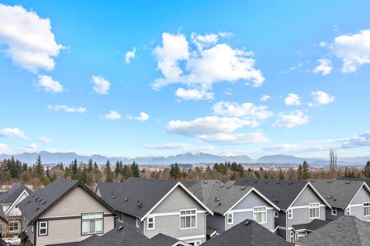 Property Photo: 15825 Wills Brook Way BC V3Z 0N4