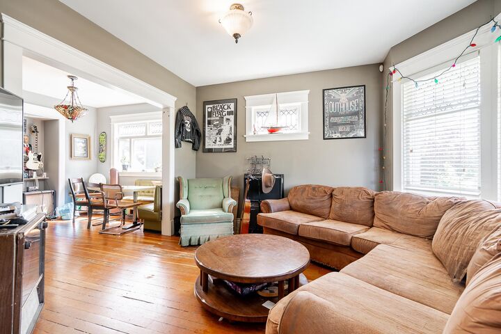 Property Photo: 1329 E 12th Avenue BC V5N 2A1