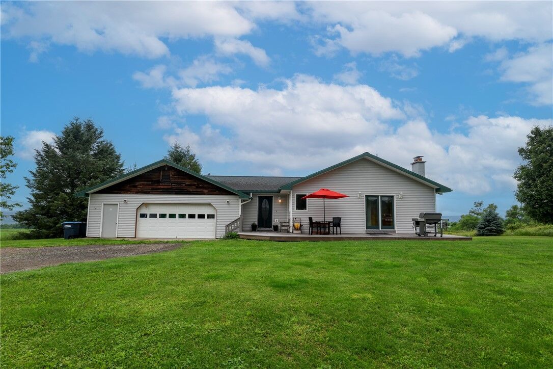 Property Photo:  4281 Drew Road  NY 14865 