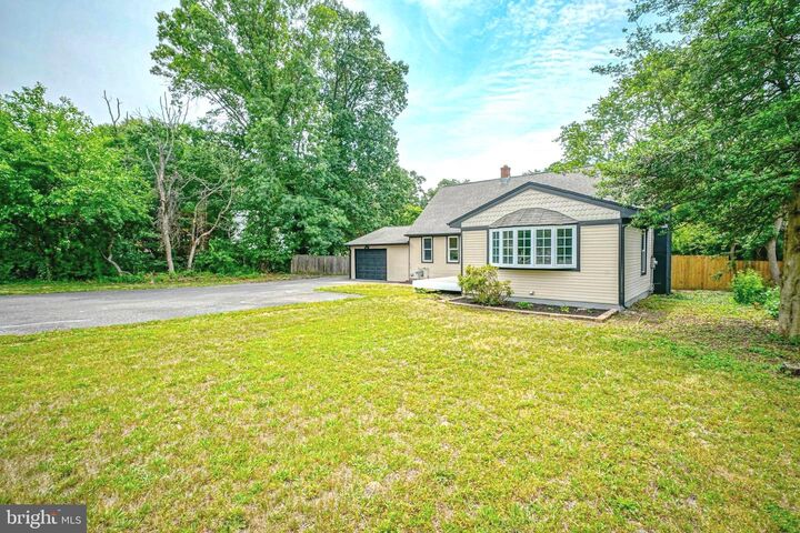 Property Photo:  299 Hickstown Road  NJ 08081 